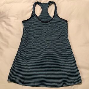 Lululemon Cool Racerback size 6 blue stripes